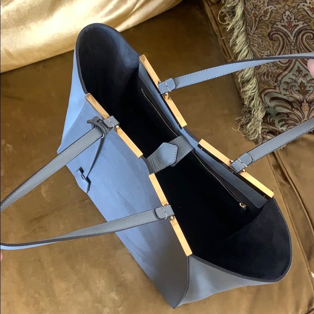 New no tags Fendi gray leather bag - Picture 3 of 15